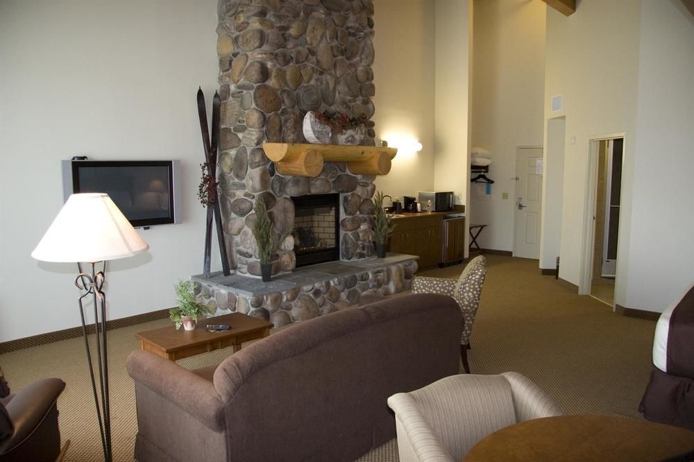Casper C'Mon Inn Hotel & Suites Evansville المظهر الخارجي الصورة