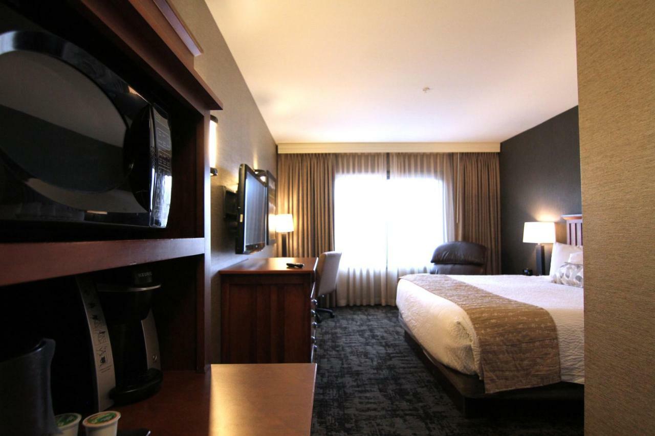 Casper C'Mon Inn Hotel & Suites Evansville المظهر الخارجي الصورة