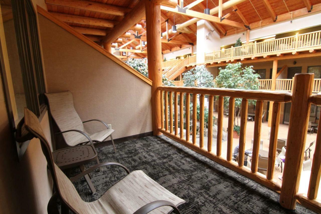 Casper C'Mon Inn Hotel & Suites Evansville المظهر الخارجي الصورة