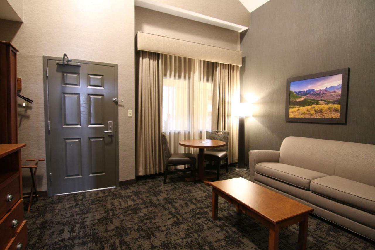 Casper C'Mon Inn Hotel & Suites Evansville المظهر الخارجي الصورة